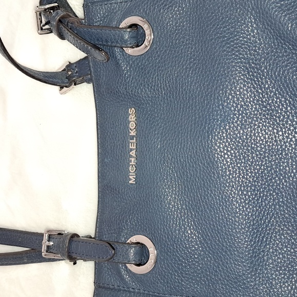 Michael Kors- Authentic  Navy Leather Bag - Picture 1 of 16